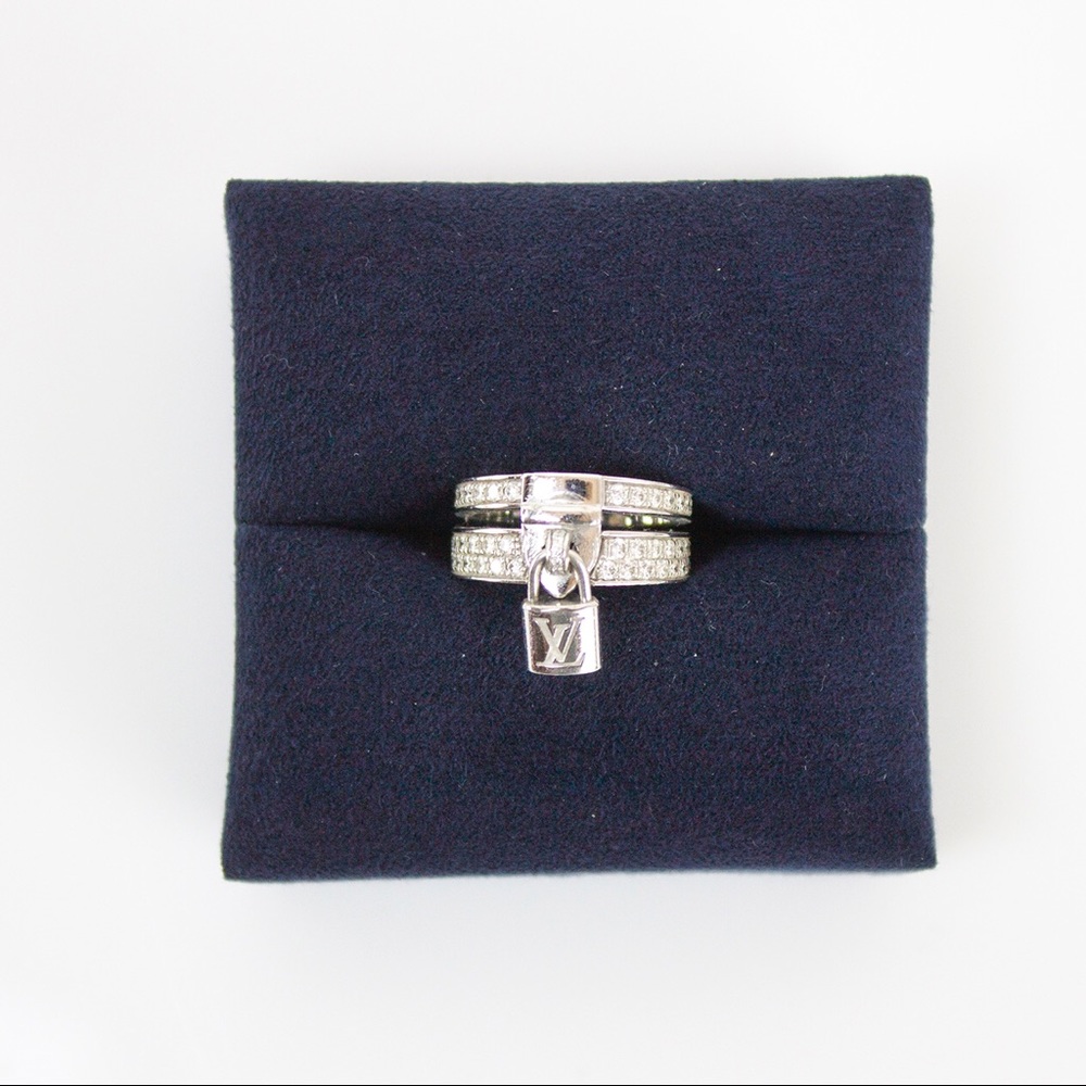 LIMITED EDITION Louis Vuitton Lockit Ring Diamond - Picture 7 of 8